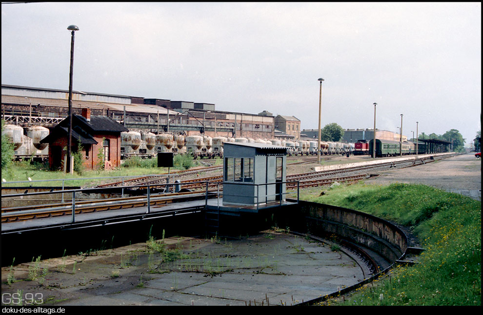 abfahrt-und-ankunft-am-bahnhof-thale-hbf-nmsmjk